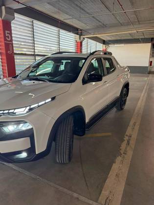 FIAT TORO 1.3 TURBO 270 FLEX ULTRA AT6 FIAT TORO 1.3 TURBO 270 FLEX ULTRA AT6